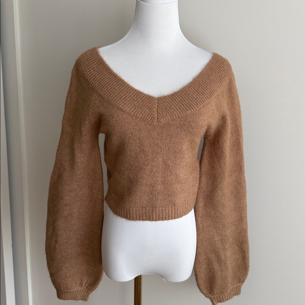 Sage Women's Sweater in Warm Brown